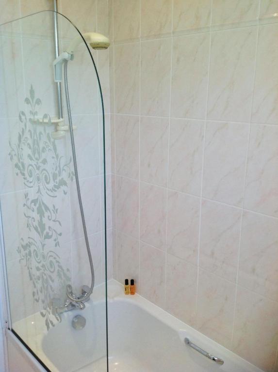 The Windmills Hotel St Brelade Room photo